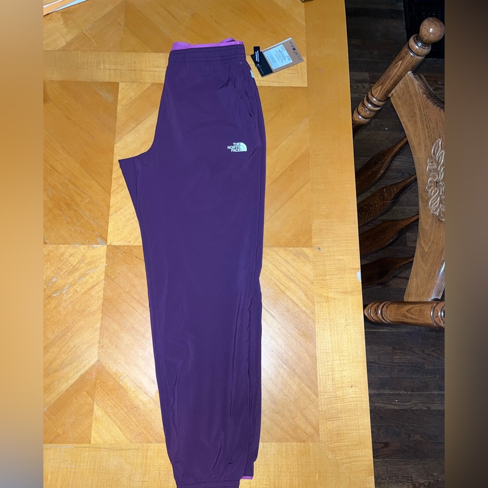 The North Face Women's Purple and Pink Activewear